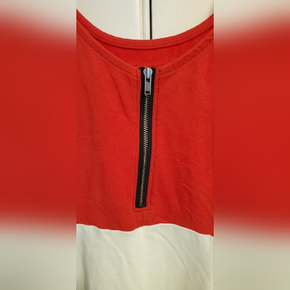 Express Color Block Dress - Picture 3 of 6